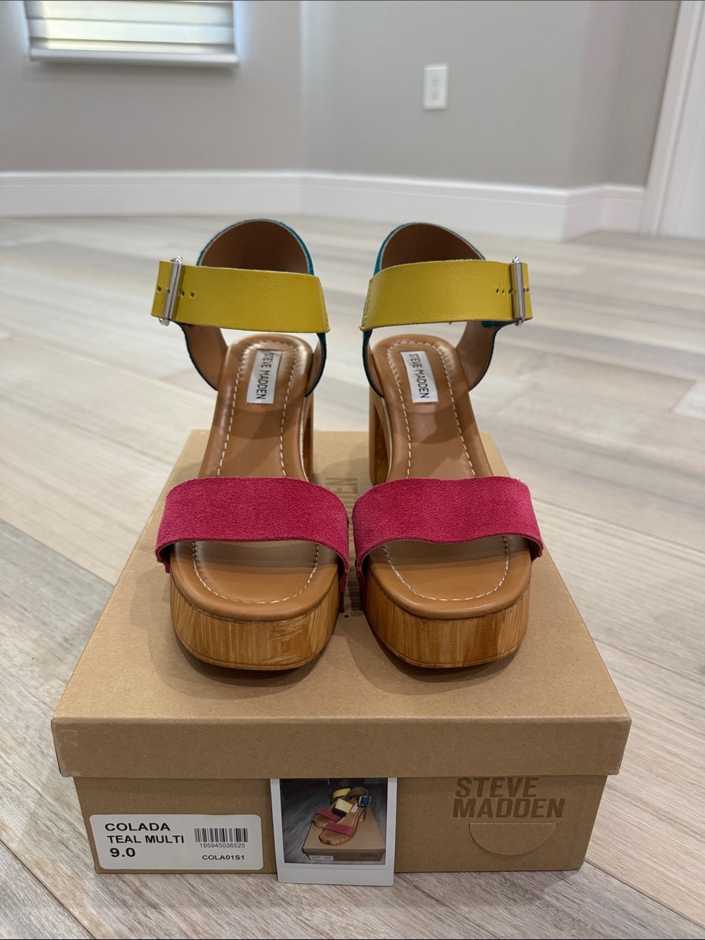 Steve Madden: Gently Used - Colorblock Platform Sandal in Teal, Pink & Yellow - Picture 2 of 5